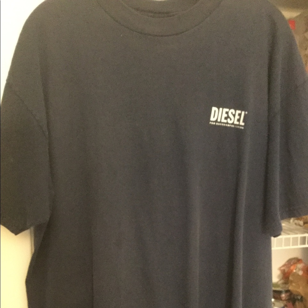 Tee shirt